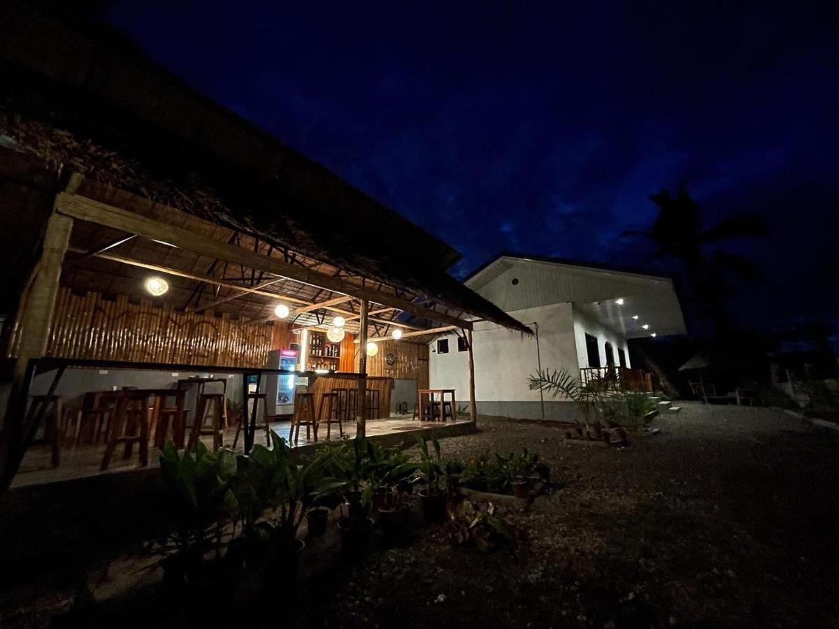 Momo Hostel 몰볼 외부 사진